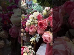 Simulazione di rose, finto tavolo da pranzo a fiori, buco di decorazioni per tavolino, sensazione di fascia alta, carbonizzato.