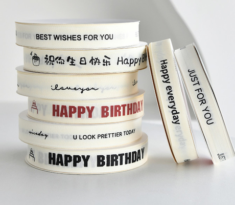 Un buon prezzo. Nastro inglese della decorazione del mazzo del nastro dell'involucro di Rib Beige Birthday Cake Gift di stile dell'Istituto centrale di statistica in linea