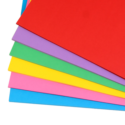 Un buon prezzo. Fogli di Carta Colorata Opaca Formato A5 Confezione da 100 Fogli in linea