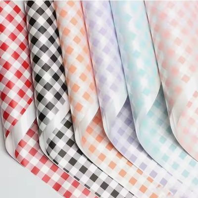 Un buon prezzo. 58*58 cm 20pcs per confezione Carta sintetica per il rivestimento di fiori in linea