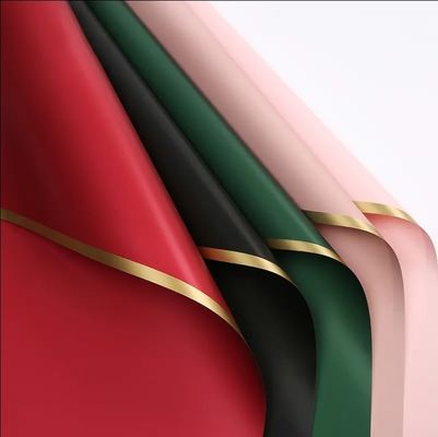 Un buon prezzo. Carta di avvolgimento di fiori spessa impermeabile per fiori freschi colore personalizzato multicolore in linea