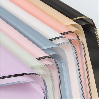 Un buon prezzo. Carta di avvolgimento per fiori personalizzabile con Love Edge impermeabile riciclabile in linea