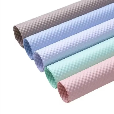 comprare 2024 Vendita calda Carta di avvolgimento 3D in rilievo per bouquet Prodotti per fioristi Carta di avvolgimento impermeabile per fiori freschi all'ingrosso online manufacture