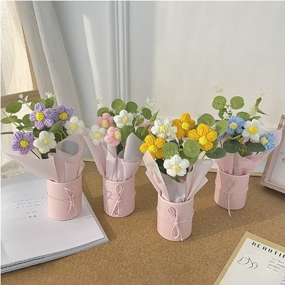 Un buon prezzo. Giorno delle Donne Regalo Giorno della Dea Fiore Plush Portatile Abbraccio Scafo Fiore Fiore Tessuto a Mano Bouquet in Colori Multiplici in linea