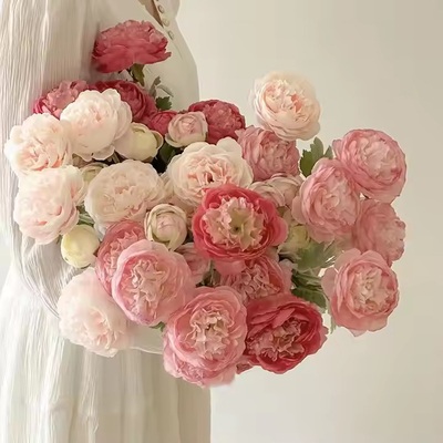 Un buon prezzo. Fiori artificiali da matrimonio di alta qualità Fiori di peonia artificiale da matrimonio per la decorazione domestica in linea