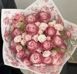 Un buon prezzo. Te' nero pomeridiano Carta d'imballaggio di fiori di stampa d'arte europea in linea