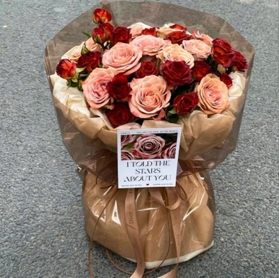 comprare Pellicola colorata con gelatina, bouquet di fiori di cellophane cristallino trasparente, carta da involucro per fiori freschi, pellicola OPP, materiale impermeabile per l'imballaggio delle opere floreali online manufacture