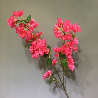 Un buon prezzo. Simulazione di fiori di ciliegio, fiori di crabapple, fiori di pera, fiori di mela, fiori di pesco, fiori artificiali per il nuovo matrimonio, decorazione domestica, architettura paesaggistica e alberi in linea