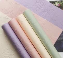 Un buon prezzo. Fashion 3D Rose Relief Art con carta da imballaggio per fiori per arrangiamenti speciali in linea