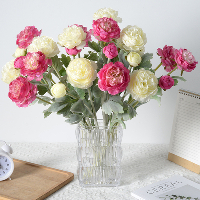 Un buon prezzo. Simulazione di un fiore di loto a tre teste, piumaggio a mille pose, peonia d'oceano, fiore simulato, decorazione di matrimonio a casa, bouquet finto di fascia alta. in linea