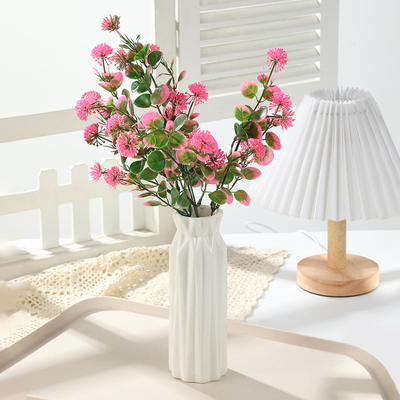 Un buon prezzo. Bouquet di fiori per matrimoni all'aperto, fiori artificiali, fiori per la decorazione domestica di matrimoni, piante verdi, fiori artificiali di plastica all'ingrosso in linea