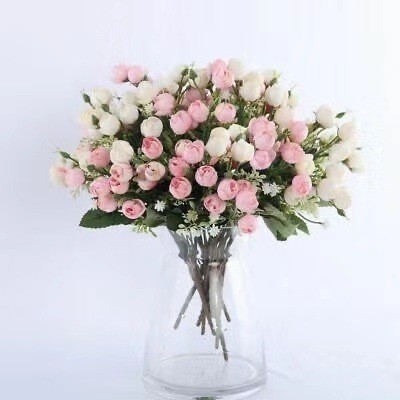 Un buon prezzo. Pomigli artificiali di rosa fai da te per la decorazione di nozze a casa e bouquet falsi in linea