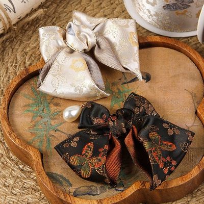 comprare Stile Unilaterale Brettaglia a fiori di farfalla bordo Nastro satinato Fabbricazione a mano Arco a testa Filtro per capelli Accessoiri Legami a fiori fabbricazione online