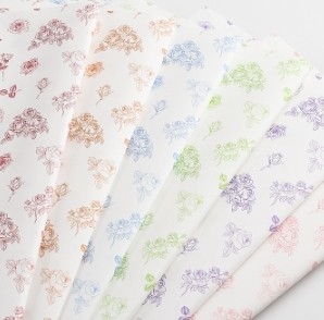 Un buon prezzo. Carta di imballaggio impermeabile per fiori rose expectation in linea