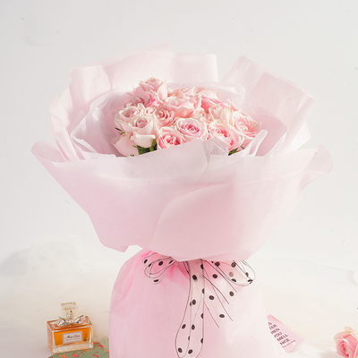 Un buon prezzo. Carta da imballaggio floreale stampata CMYK formato 58x58 per bouquet in linea