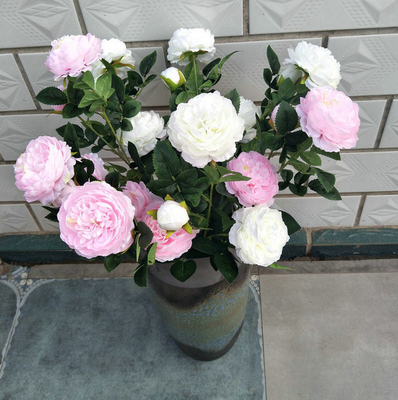 Un buon prezzo. Bouquet di fiori artificiali decorativi Fiori di peonia per matrimoni domestici in linea