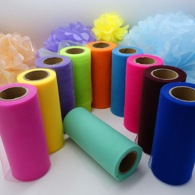 Un buon prezzo. 6 pollici di larghezza Organza Tulle Rolls Stile a maglia e tecniche di timbro in linea