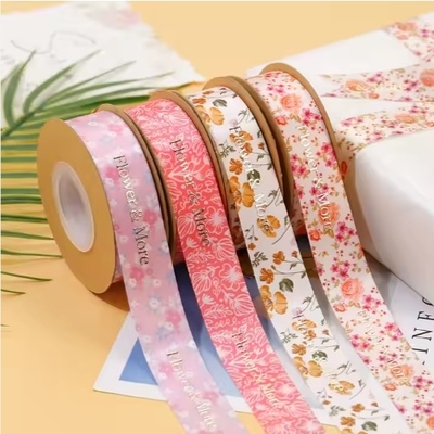 Un buon prezzo. Nastro di imballaggio per regali in poliestere Stampa personalizzata Nastro di raso per un bouquet ecologico in linea
