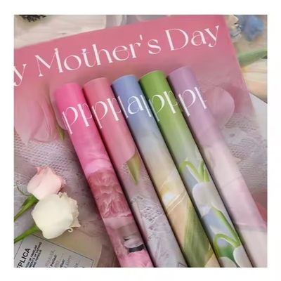 Un buon prezzo. Regali unici impermeabili Bouquet Fiorale Involucro Molti Colori 58*58cm Buona Festa della Mamma in linea