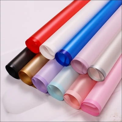 Un buon prezzo. Carta per fiorai impermeabile a 16 colori per avvolgere i fiori in linea