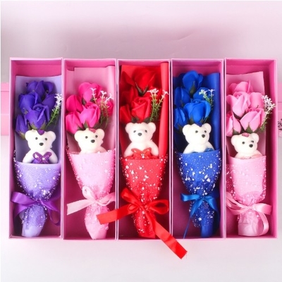 Un buon prezzo. Scatola regalo 5 Rosa sapone Bouquet orso Promozione regalo regalo San Valentino in linea