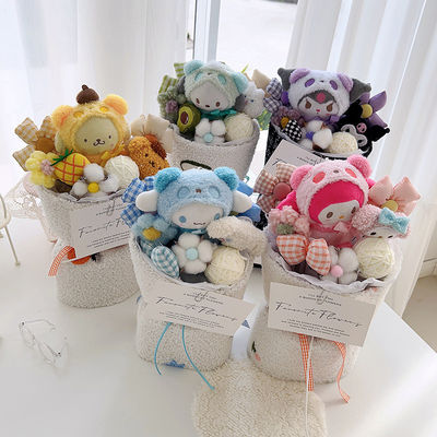 Un buon prezzo. Falla sorridere con un bouquet di bambole Sanrio 20x35cm Perfetto regalo per la Festa della Mamma in linea