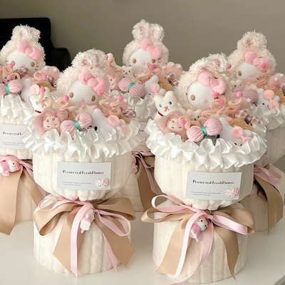 Un buon prezzo. Bambole di varietà Bouquet di fiori di peluche Hello Kitty Giorno di San Valentino / Anno / Regalo di compleanno per bambini in linea