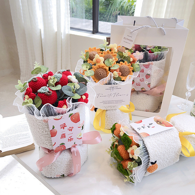 Un buon prezzo. Regali artificiali per la mamma nel giorno dell'insegnante e di San Valentino in linea
