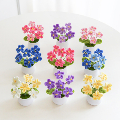 Un buon prezzo. Miosotis Non dimenticarmi Fiore artificiale pianta in vaso fatta a mano Decorazione domestica Filati a maglia Disegno creativo Regalo 5.5x10cm in linea