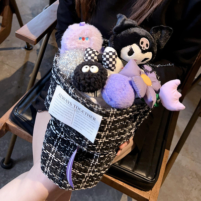 Un buon prezzo. Bouquet di bambola regalo di Halloween Kuromi Finito Bambola di peluche testa di zucca Bouquet di cartoni animati regalo di compleanno per la ragazza in linea