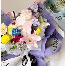 Un buon prezzo. Atmosfera impressionista Carta per avvolgere i fiori in linea