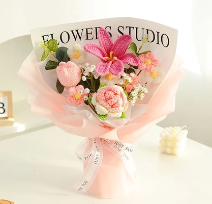 Un buon prezzo. Già fatto artificiale tessuto blu rosa crochet bouquet di fiori per anniversario regalo di San Valentino in linea