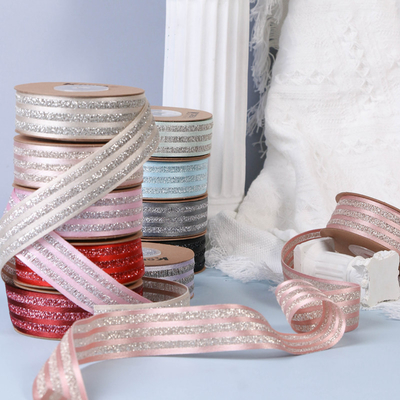 Un buon prezzo. Nastro a strisce rosa spumante giapponese DIY Arco Accessoiri per capelli Abiti Accessoiri Silver Onion Strip Fiori Regalo Prodotto cinturini in linea
