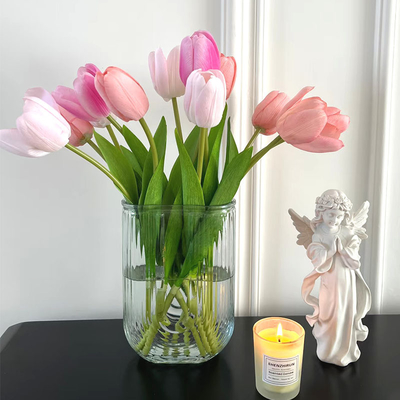 Un buon prezzo. Tulipani in PU fatti a mano in dimensioni personalizzate fiori simulati per decorazioni del soggiorno e oggetti di scena fotografici in linea