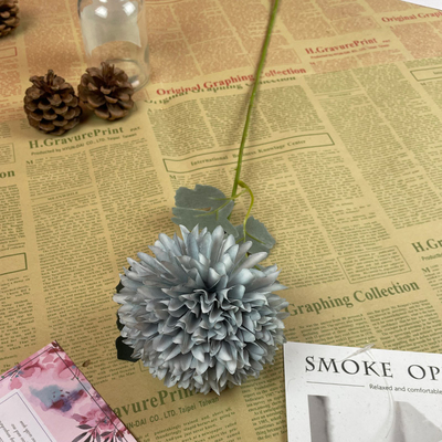 Un buon prezzo. Nuovo produttore fornisce fiori artificiali a sfere di cipolla singola in magazzino per fiori di seta da matrimonio, decorazioni domestiche e corone di Natale. in linea