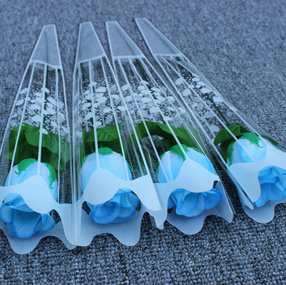 Un buon prezzo. Fabbrica all'ingrosso rose finte singole a basso prezzo, rose artificiali, rose di plastica, fiori regalo per la festa della mamma, fiori per eventi in linea