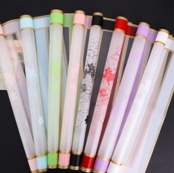 Un buon prezzo. Carta di imballaggio impermeabile per fiori per fioristi confezionamento BOPP Bocchetto Carta di imballaggio per spazi rosa in linea