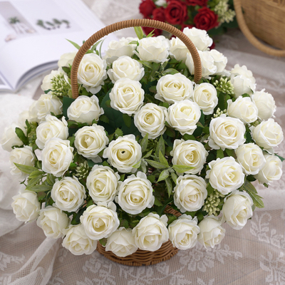 Un buon prezzo. Piccole rose fiori artificiali, fiori finti, materiali per matrimoni, decorazioni per il desktop domestico, accessori fotografici in linea
