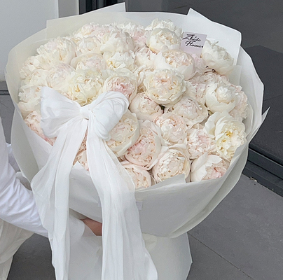 Un buon prezzo. Tissu satinato perla neve francese bouquet di fiori fai da te arco decorazione materiali floreali in linea