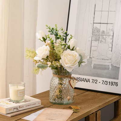 Un buon prezzo. Amazon source bouquets di rose artificiali per il soggiorno e la decorazione domestica, rose artificiali fiori artificiali in linea