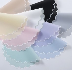 Un buon prezzo. Carta da imballaggio floreale Fashion Cloud Jelly Film 56*56cm per protezione impermeabile in linea