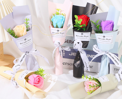 regalo di San Valentino e di Natale, rosa a pizzo sola, fiore di sapone, fiore artificiale, mini bouquet di souvenir fresco e piccolo