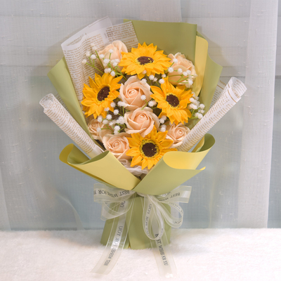 Un buon prezzo. Rose della stagione di laurea, bouquet di sapone illuminato dal sole, regalo per la festa dei bambini, il festival Qixi e San Valentino. in linea