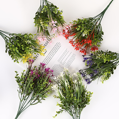 Un buon prezzo. Simulazione di piante verdi, erba primaverile, fiori, cielo stellato, bouquet di fiori, decorazione domestica, nozze, fiori a mano, fotografia, decorazione, accessori, all'ingrosso in linea