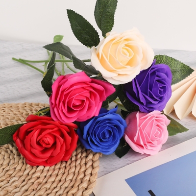 Un buon prezzo. Sapone singolo, decorazione di rose, fiori artificiali, ornamenti per la casa, bouquet, fiori artificiali e collocazione interna negli alberghi in linea
