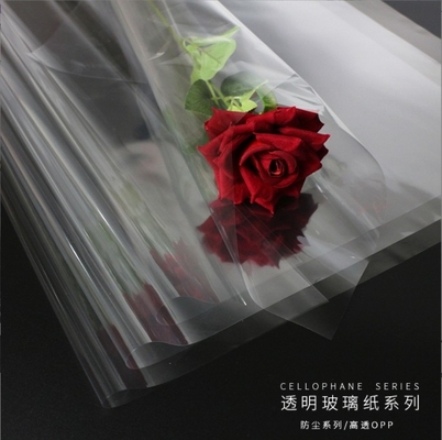 Al dettaglio di carta da imballaggio per fiori di cellophane trasparente, carta da imballaggio per fiori di arte floreale, materiali da imballaggio per rotoli ad alta densità e trasparenza