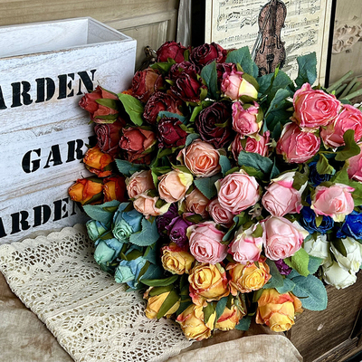 Un buon prezzo. 7 Piccoli fiocchi di neve, rose, fiori finti, bouquet simulato, fiori fatti a mano, fiori da matrimonio, fiori di seta artificiale, arrangiamento del pavimento del matrimonio in linea