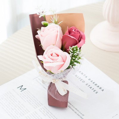 Un buon prezzo. Natale e San Valentino aromaterapia Set Scatola regalo Mini Sapone Rosa Bouquet in linea