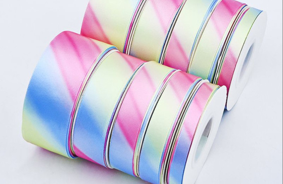 Nastro d'arcobaleno a colori gradienti personalizzato 4 cm x 10 m per materiali artigianali e imballaggi di fiori