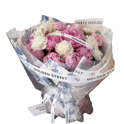 Un buon prezzo. Carta da regalo floreale porcellana blu e bianca per bouquet di fiori in formato 38*50cm in linea